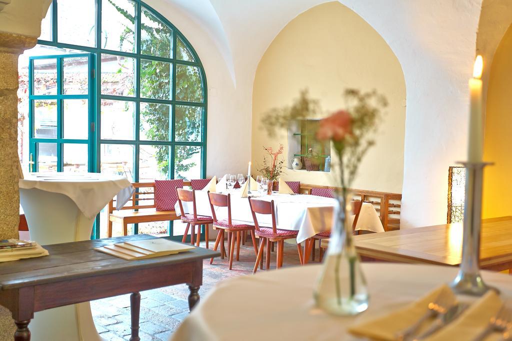 Gasthof Hotel Schiffsmeisterhaus Ardagger Markt المظهر الخارجي الصورة